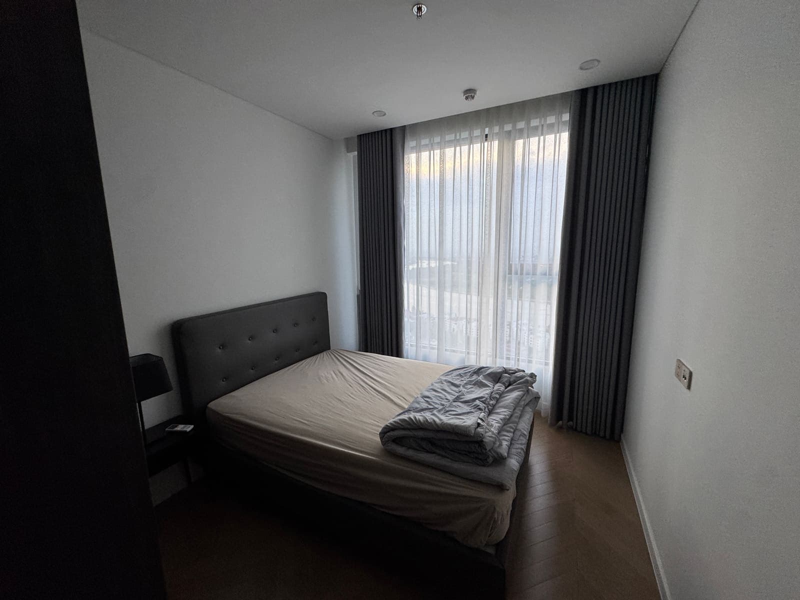 Second bedroom with river view
